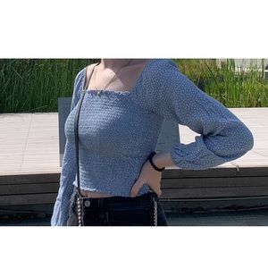 American Eagle square neck puff sleeve polka dot top